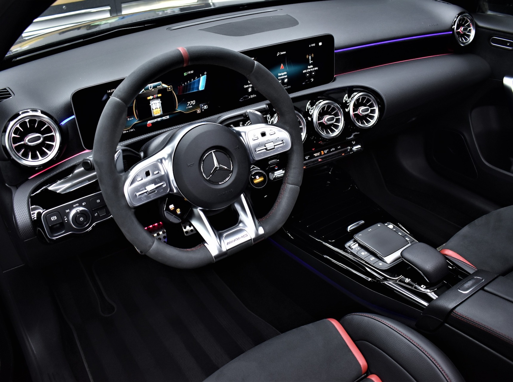Common Image dinesten_images_1777024274.jpg Interieur exterieur reiniging | Maas Carcare